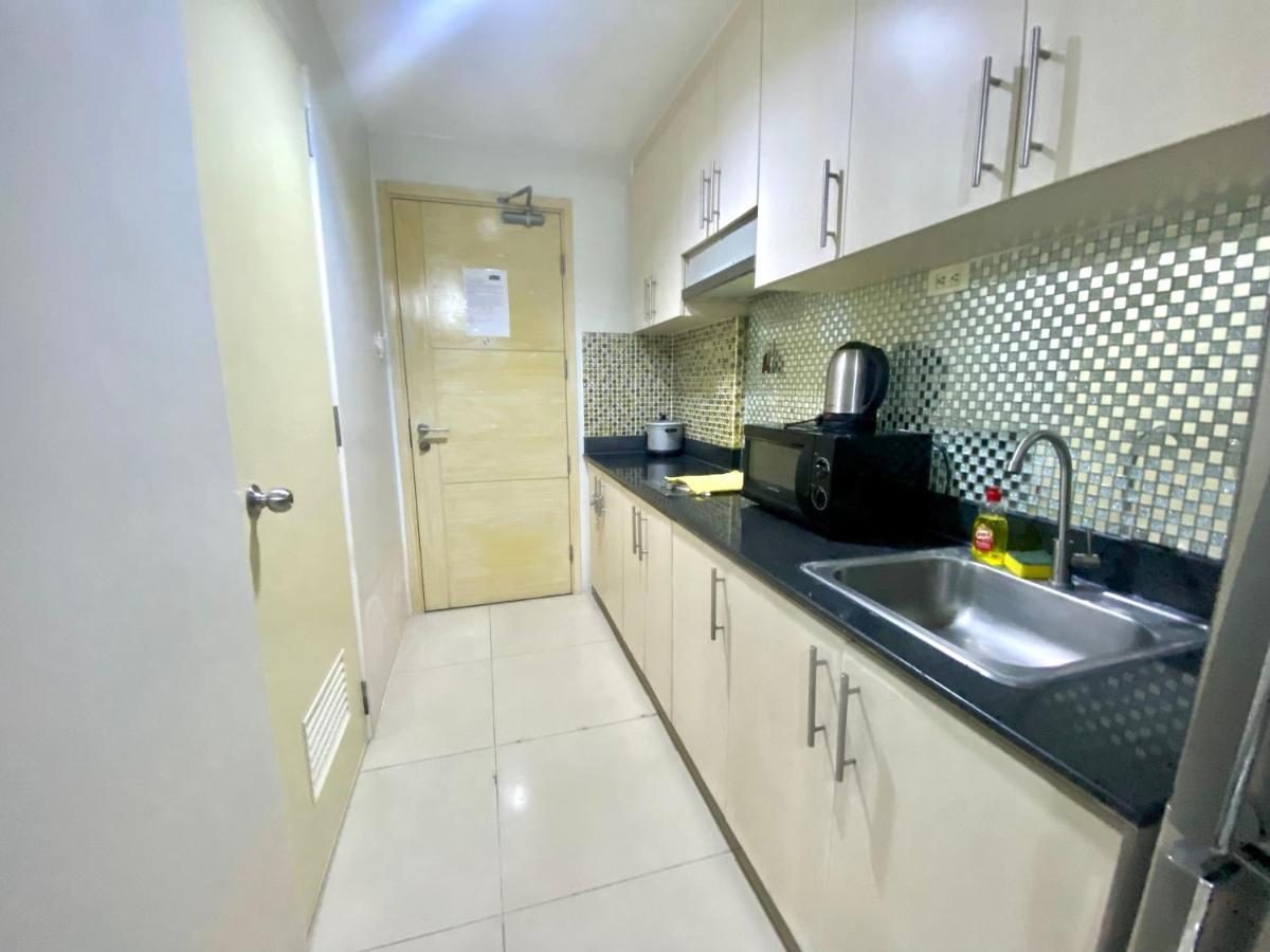 Azenith Staycation At Sea Residences Moa Pasay Buitenkant foto