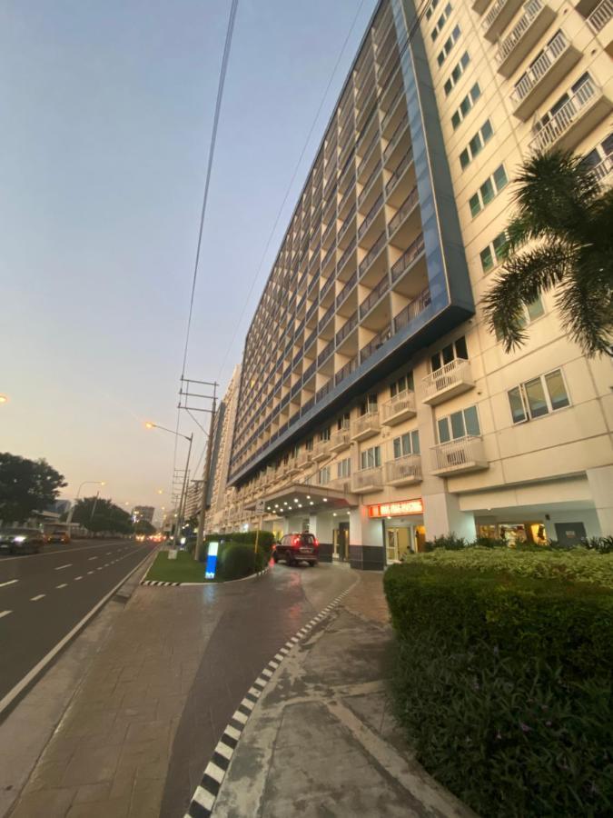 Azenith Staycation At Sea Residences Moa Pasay Buitenkant foto