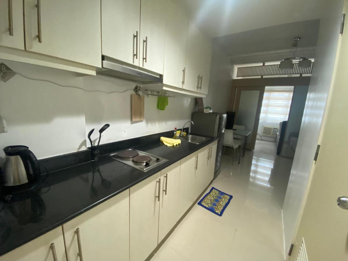 Azenith Staycation At Sea Residences Moa Pasay Buitenkant foto